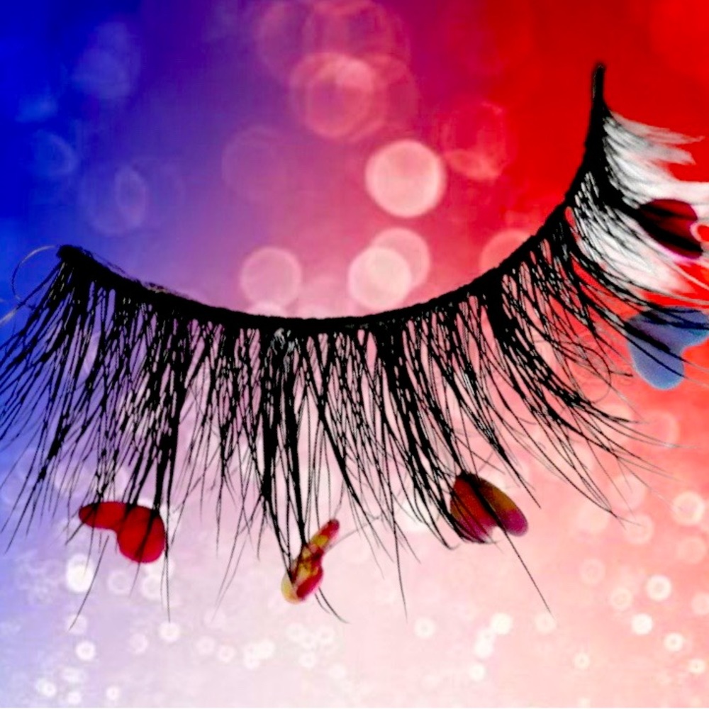 DOLLS in LOVE - Ltd Edition Red White and Blue Heart Glitter lashes w/applicator